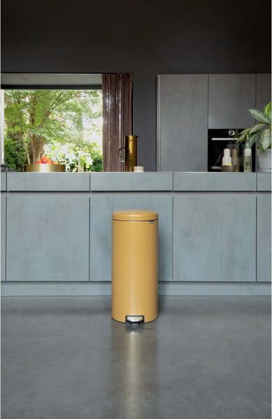 Nášlapný ocelový odpadkový koš ve zlaté barvě 30 l NewIcon – Brabantia