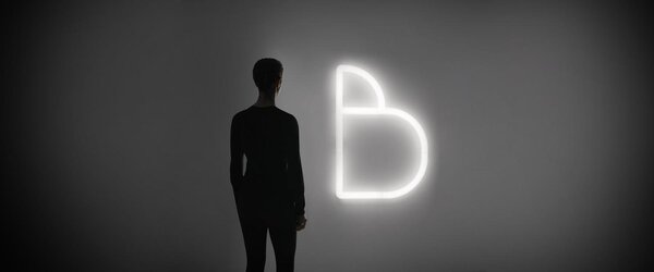 AR 1201R00A Alphabet of Light - velké písmeno R - ARTEMIDE