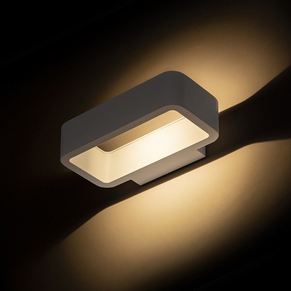 TAPA nástěnná bílá 230V LED 6W IP54 3000K - RED - DESIGN RENDL