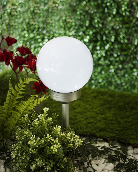 Solární zahradní lampa ve tvaru koule 20 cm