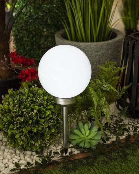 Solární zahradní lampa ve tvaru koule 20 cm
