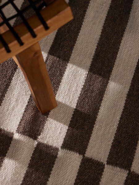 Oboustranný koberec Hanse Home Vika hnědý/přírodní/bílý
