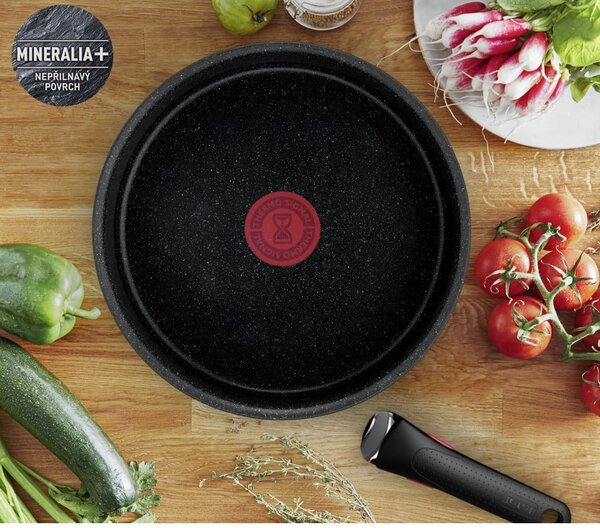 Hliníkové hrnce na indukci s nepřilnavým povrchem a odnímatelnou rukojetí v sadě 3 ks INGENIO Black stone L3998902 – Tefal