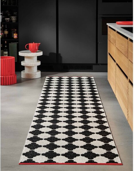 Černo-bílý vnitřní a venkovní běhoun 70x225 cm Marre Black Coral – Pappelina
