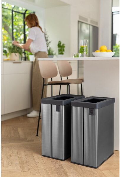 Šedý odpadkový koš na tříděný odpad z recyklovaného plastu 54 l Verto Recycle – Curver