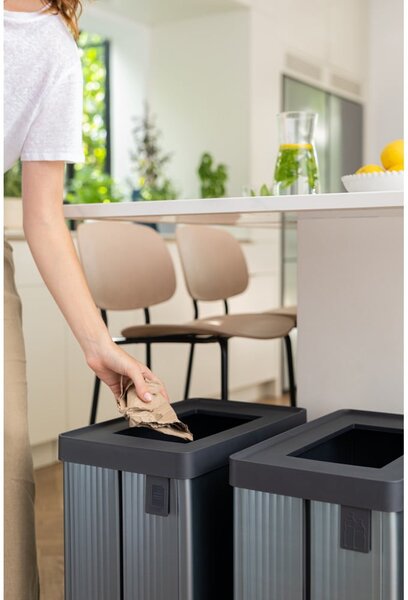 Šedý odpadkový koš na tříděný odpad z recyklovaného plastu 54 l Verto Recycle – Curver