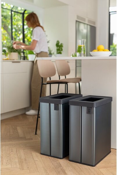 Šedý odpadkový koš na tříděný odpad z recyklovaného plastu 54 l Verto Recycle – Curver