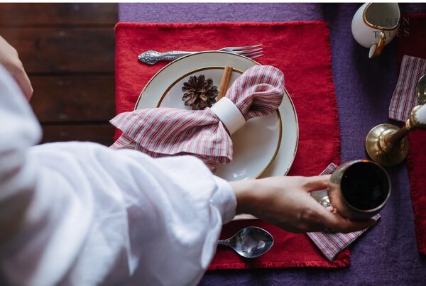 Podtácky v červeno-přírodní barvě v sadě 4 ks – Linen Tales