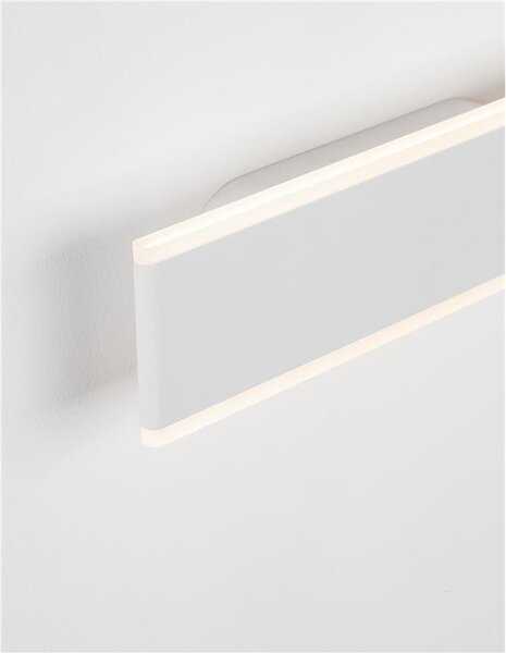 Nova Luce Nástěnné LED svítidlo LINE bílá hliník a akryl 2x8W 3000K