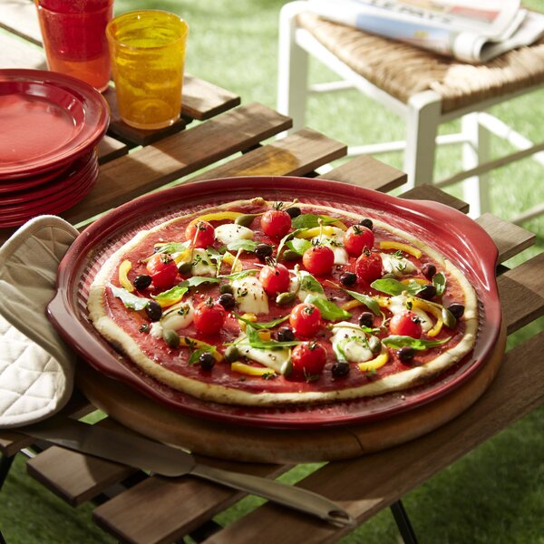 Pizza kámen Emile Henry hladký 37 cm granátový 347514