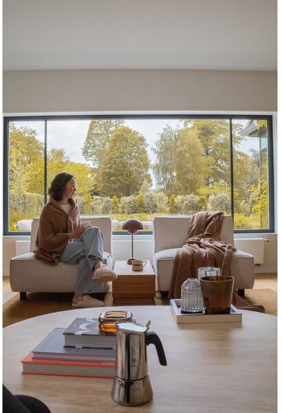 Hnědá deka z mikroplyše 150x200 cm Tomo – Tiseco Home Studio