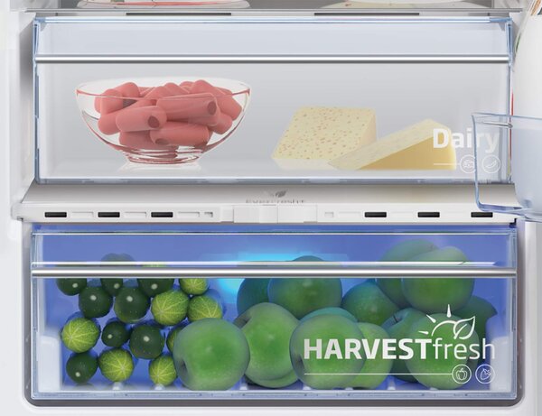Vestavná chladnička Beko BCNA306E5ZSN (D)