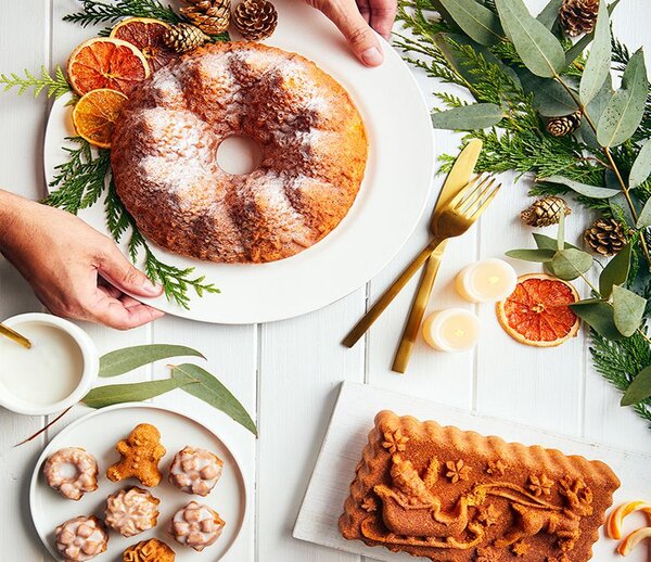 Nordic Ware forma Podzim plát se 16 formičkami 0,7 l 93748