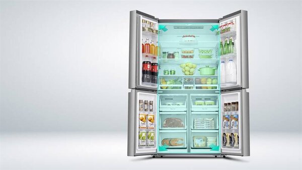 Americká lednice Hisense RQ5P470SMFE + 10 let na invertorový motor po registraci