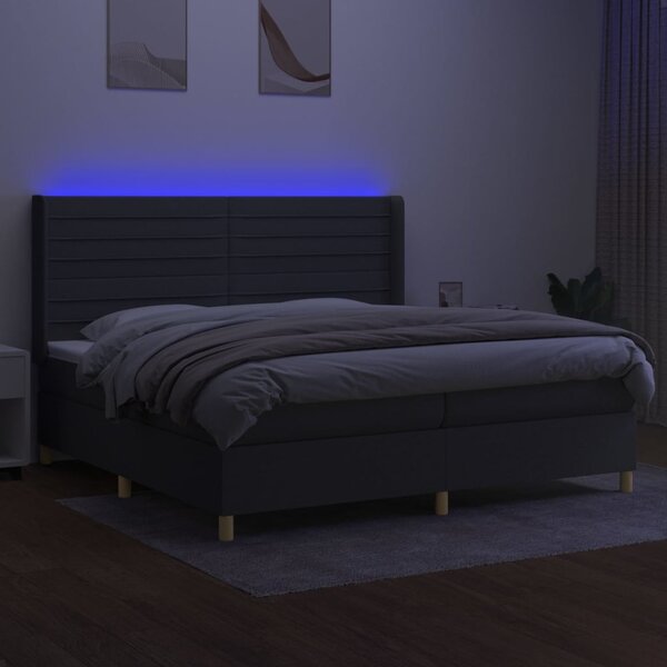 Box spring postel s matrací a LED tmavě šedá 200x200 cm textil 3138982