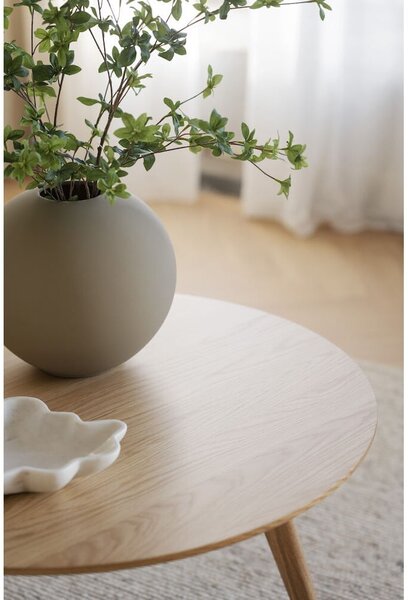 Kulatý konferenční stolek v dekoru dubu v přírodní barvě 90x90 cm Yumi - Rowico