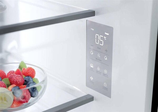 Americká lednice Haier HFKR7819DNGB (D)