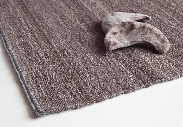 Nanimarquina Koberec kelim Nomad, kolekce Natural Rozměr koberce: 170×240 cm, Barevnost: Nomad black