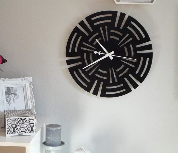Stylové hodiny s jedinečným vzorem - CUNMAX: Černá Ral 9005 Černé ručičky 30 cm 3752-35993 X0092 PLEXI HEU+