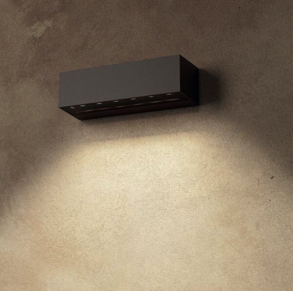 Redo Nástěnné venkovní LED svítidlo AROOS 7,5W, d. 20,5 cm, IP65 Barva: Rezavá, Teplota světla: 3000K
