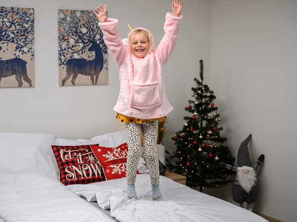 Dětská mikinová deka s rukávy a kapucí HOODIE UNICORN růžová