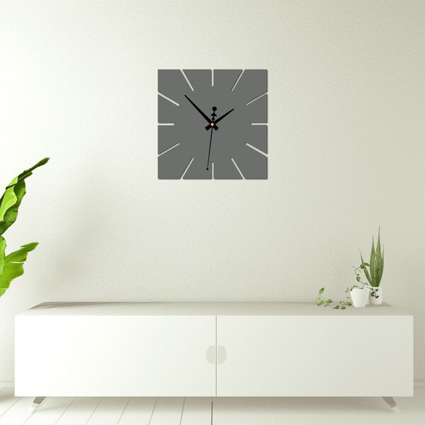 Nástěnné hodiny minimalistický čtvercový design - KAVARDI: Zrcadlo SILVER Černé ručičky 30 cm 4202-105570 X0099