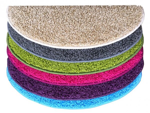 Vopi Nášlapy na schody Color shaggy béžový půlkruh, samolepící - 24x65 půlkruh (rozměr včetně ohybu)