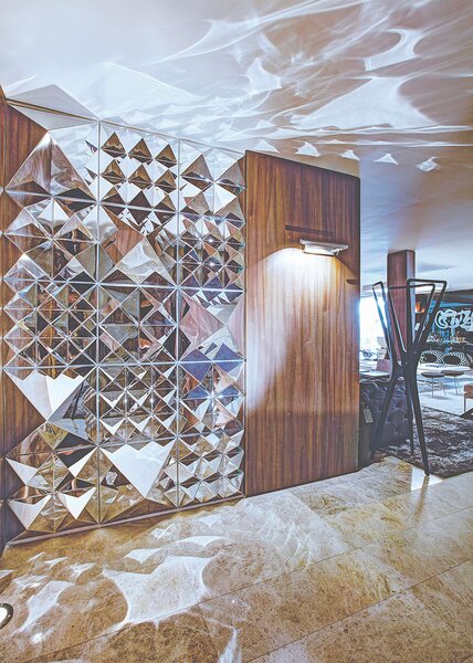 Verpan designové nástěnné dekorace Mirror Sculptures 4 Pyramids