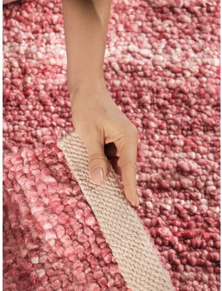 Tmavě růžový ručně tkaný koberec z materiálu bouclé 120x170 cm Notting Hill Portobello – Ted Baker
