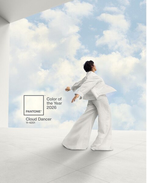 Bílý keramický hrnek na espresso 120 ml Cloud Dancer – Pantone