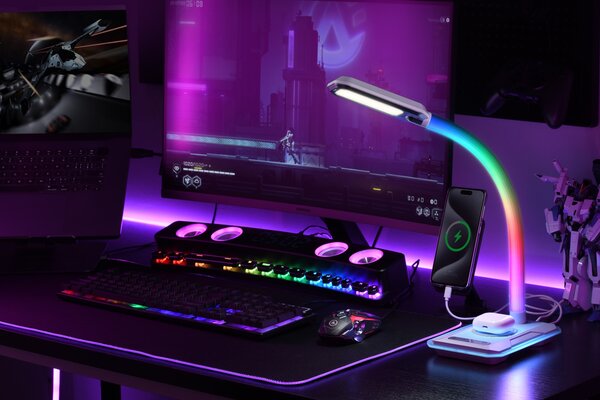 LED stolní lampička Immax GAMER RGB, QI nabíjení , USB výstup černá