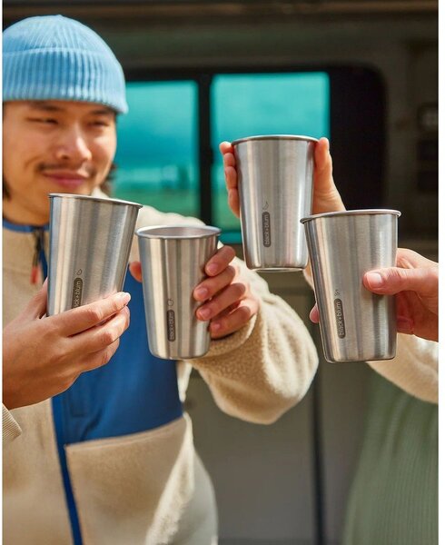 Cestovní hrnek z nerezové oceli ve stříbrné barvě 500 ml – Black + Blum