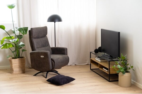Televizní stolek ZEIN 120x40 cm dub/černá