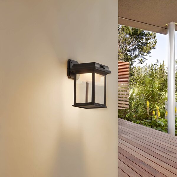 Lindby solární nástěnné LED svítidlo Latarka, výška 27,5 cm, senzor, Černá, Plast, Moderní
