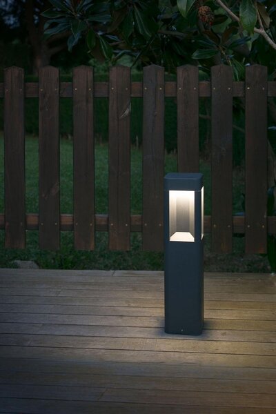 NAYA 500 sloupková lampa, tmavě šedá - FARO