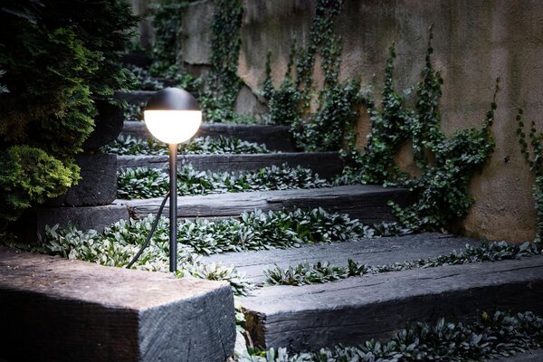 PICCOLA černá lampa se zápichem - FARO
