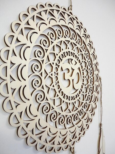 OM Mandala – dřevěný lapač snů na zeď | AURAVIA 3562 PR0001