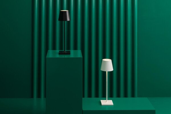 TOC 380 černá přenosná stolní lampa - FARO