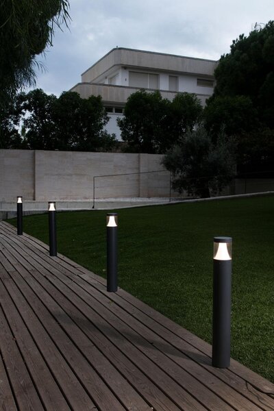 PLIM 1 sloupková lampa, tmavě šedá - FARO