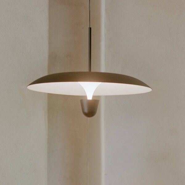 New Works LED závěsné světlo Kantarell, Ø 55 cm, černé, stmívatelný, Černá, Obývací pokoj / jídelna, kov, Design