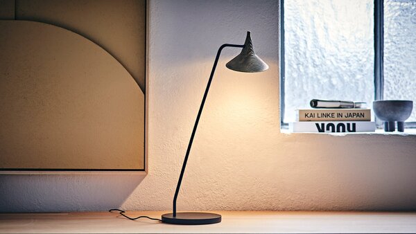Artemide stolní LED lampa Unterlinden 9 W 2700K stmívatelná hliník