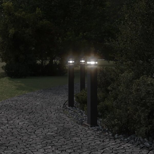 Venkovní stojací lampa se zásuvkou černá 80 cm hliník