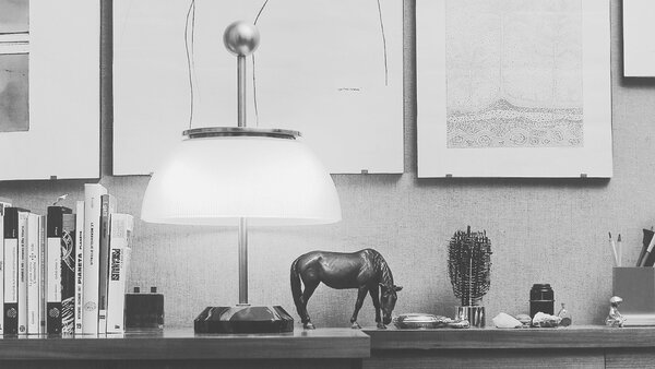 Artemide stolní lampa Alfa E14 2x6W Design Collection