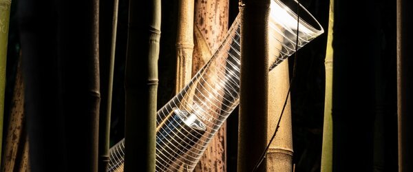 Artemide stolní LED svítidlo Come Together 2,4 W 2700K bílá, dobíjecí