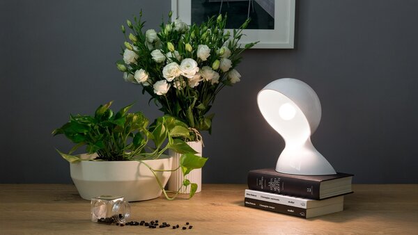 Artemide stolní lampa Dalù Design Collection E14 max 6 W bílá
