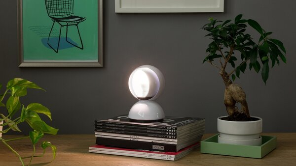 Artemide stolní a nástěnné svítidlo Eclisse 5 W E14 bílá