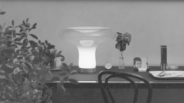 Artemide stolní lampa Lesbo E27 stmívatelná