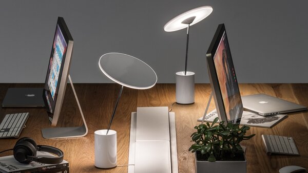Artemide stolní LED lampa Sisifo 14 W stmívatelná