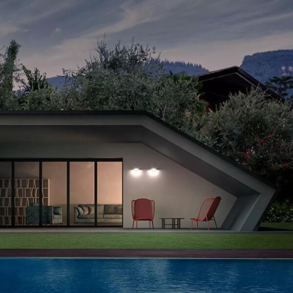 Redo 90001 Chalet antracitové nástěnné svítidlo 8W LED, šířka 23,3cm IP54