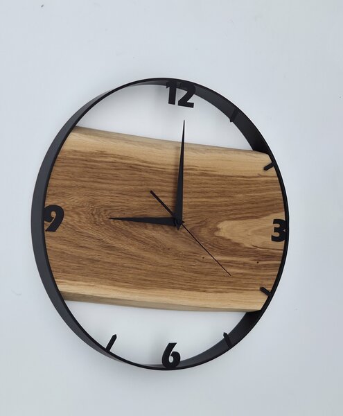Dřevěné hodiny -45cm, přírodní dřevo - dub, černý kovový rám (45B51)